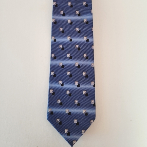 Renzo Hand Made Silk Tie - Picture 2 of 3